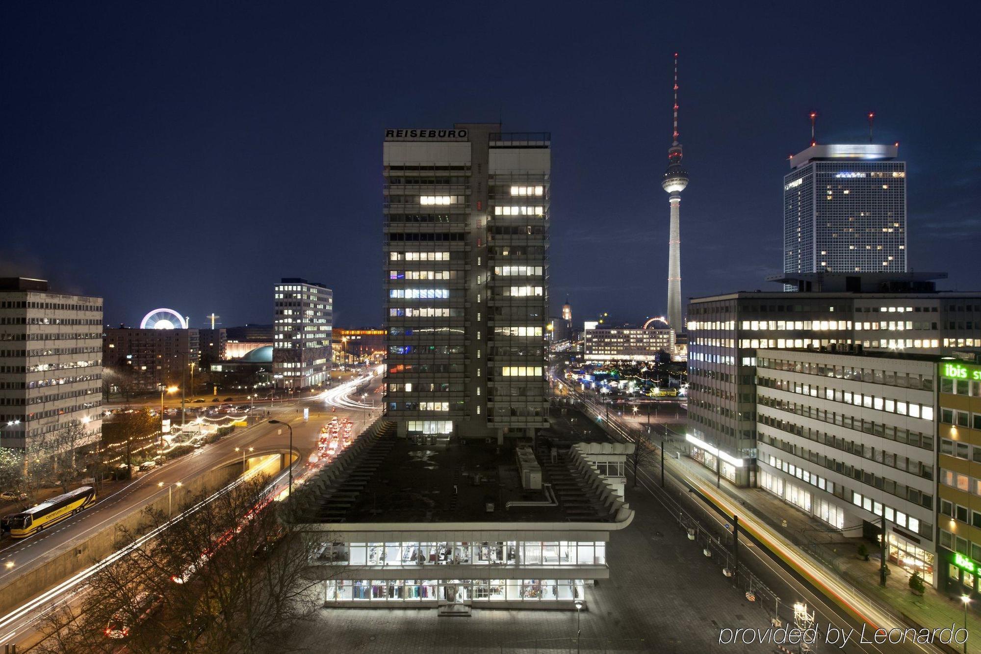 Hotel Indigo Berlin-Alexanderplatz, An Ihg Hotel Extérieur photo